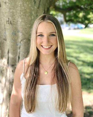HayleyMiller_Headshot
